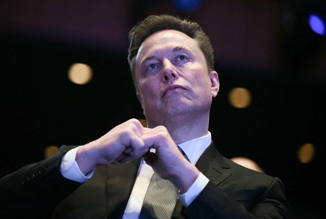 Musk chama alta no preço de chips de IA de 'maior' que já viu