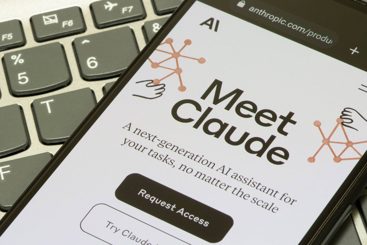 Anthropic torna modo automático o padrão do Claude Code